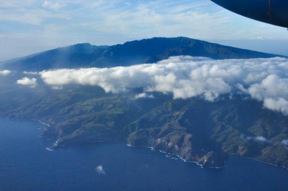 Chegando de avião à ilha de Kauai, no Havaí